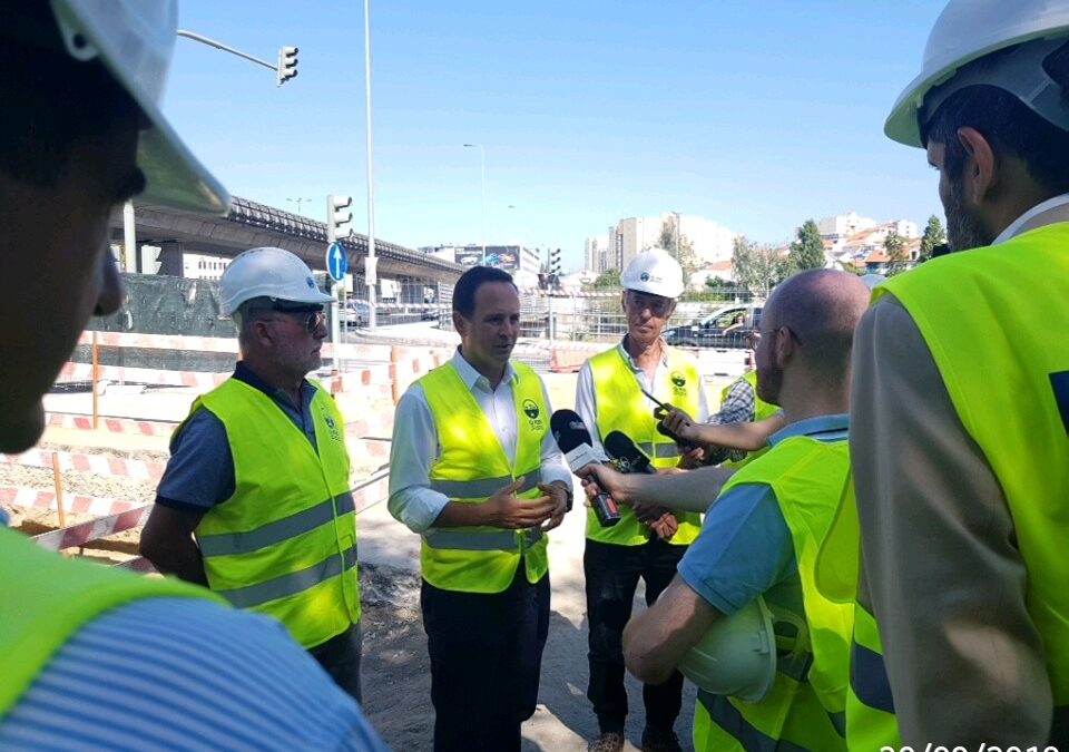 Presidente da Câmara Municipal de Lisboa visita primeiro túnel de PGDL