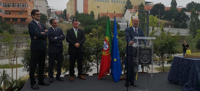 Ministro do ambiente inaugura novo intercetor de Rio Tinto