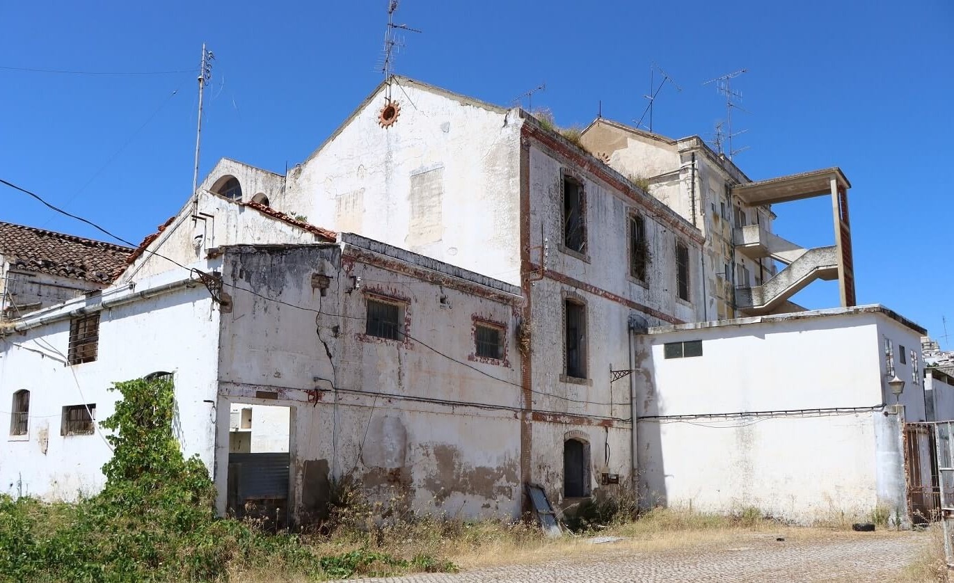 Fiscalização e Coordenação de Segurança em Obra do LOTE 3: Adaptação do Antigo Lagar dos Lopes a Residência de Estudantes