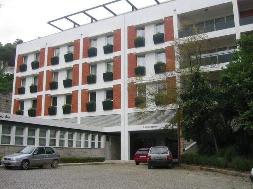 Remodelação do balneário termal e hotel termal das Caldas de Monchique.