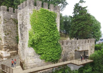 Infraestruturas para os acessos mecanicos ao Castelo de Leiria
