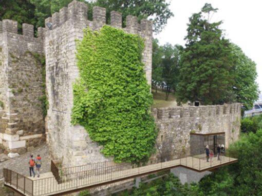 Infraestruturas para os acessos mecanicos ao Castelo de Leiria